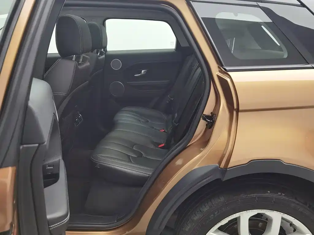 Land Rover Evoque (Import) — миниатюра 15
