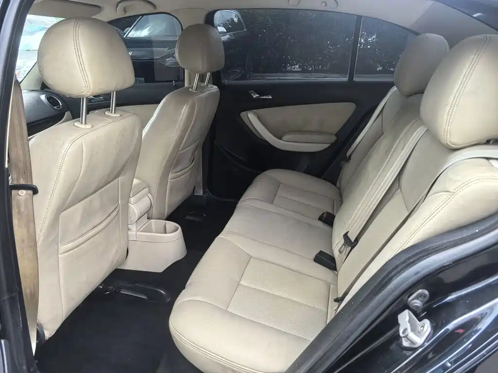 Volkswagen Lavida — миниатюра 7