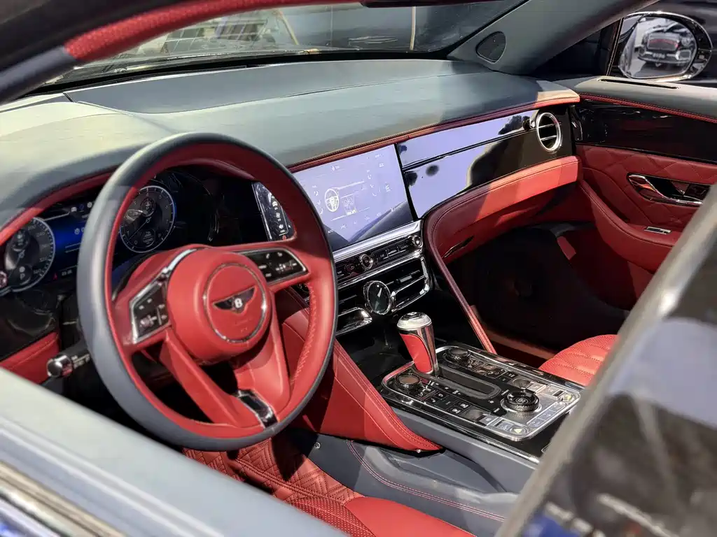 Bentley Flying Spur — миниатюра 5