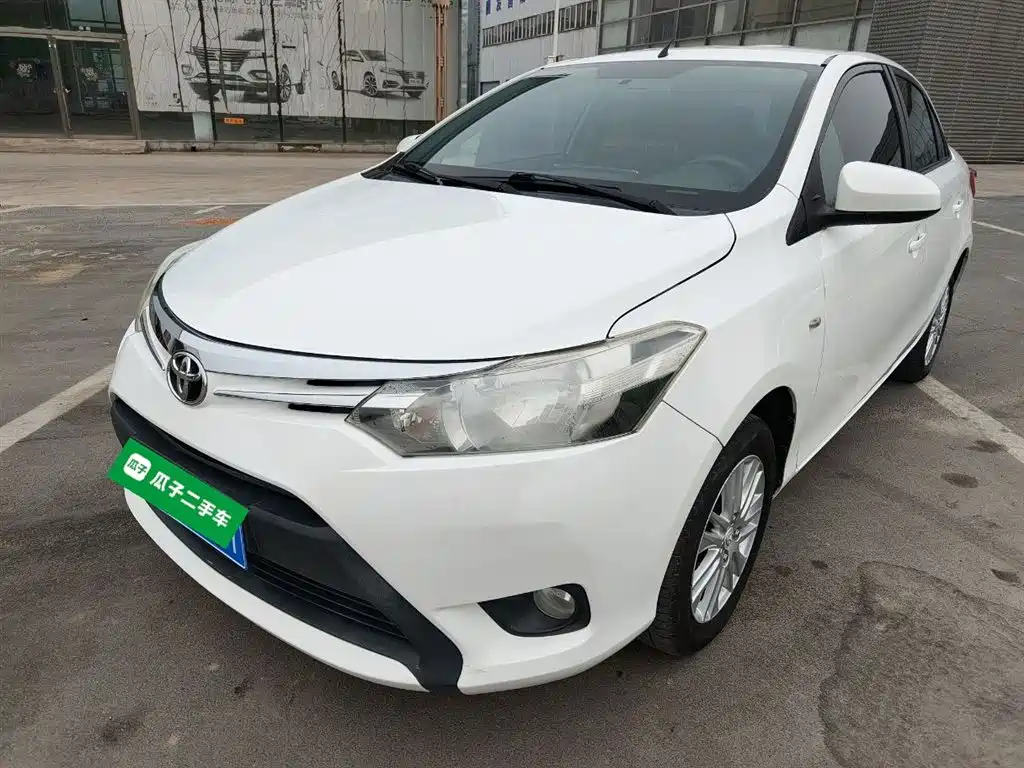 Toyota Vios 2015