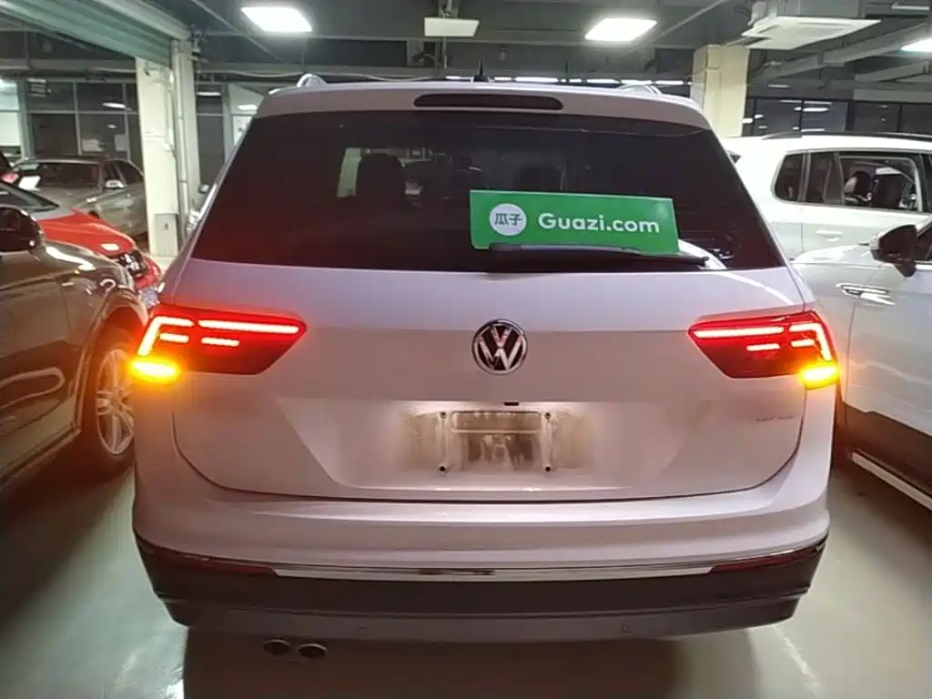 Volkswagen Tiguan L — миниатюра 6