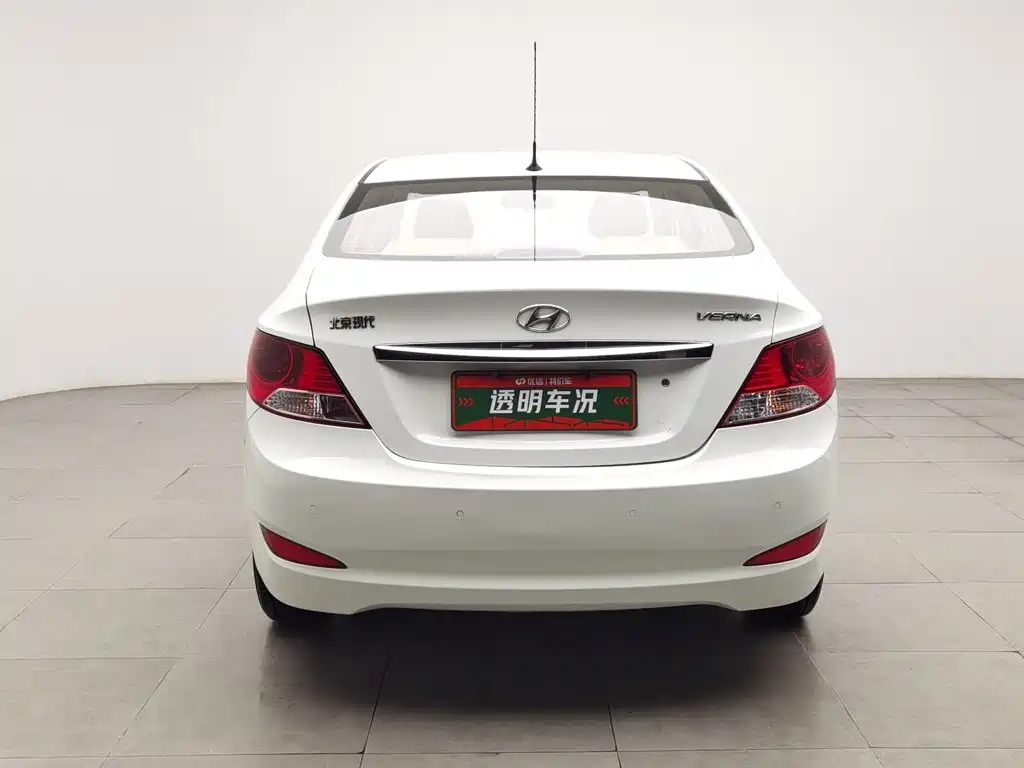 Hyundai Verna — миниатюра 4