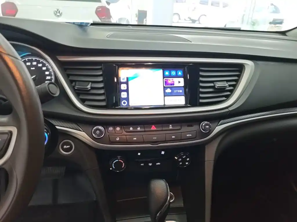 Buick Excelle — миниатюра 13