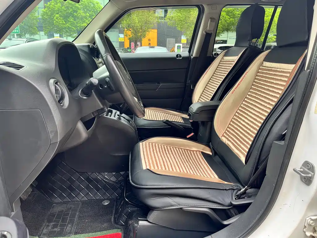 Jeep Patriot — миниатюра 7