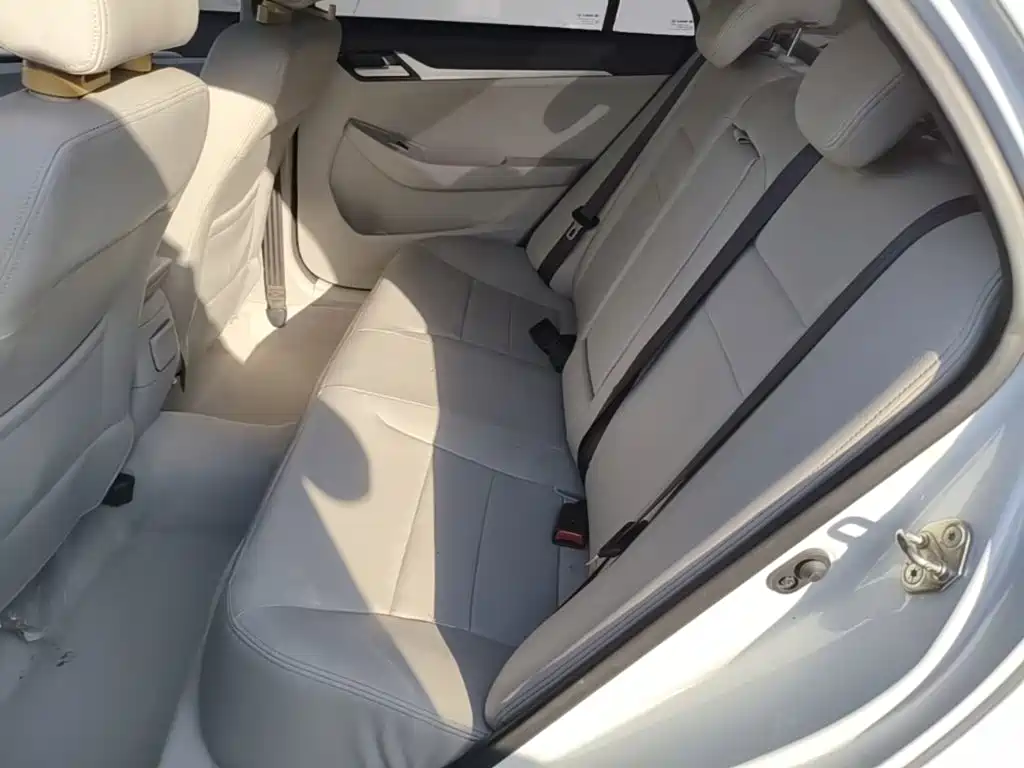 Geely Vision — миниатюра 17