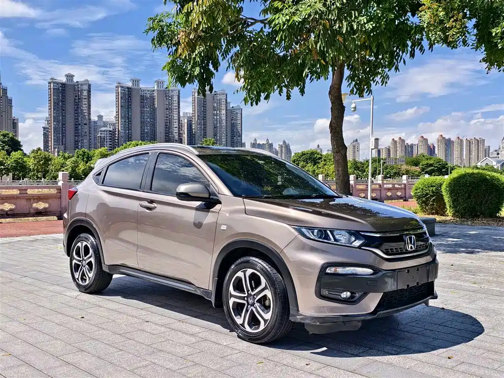 HONDA  XR V