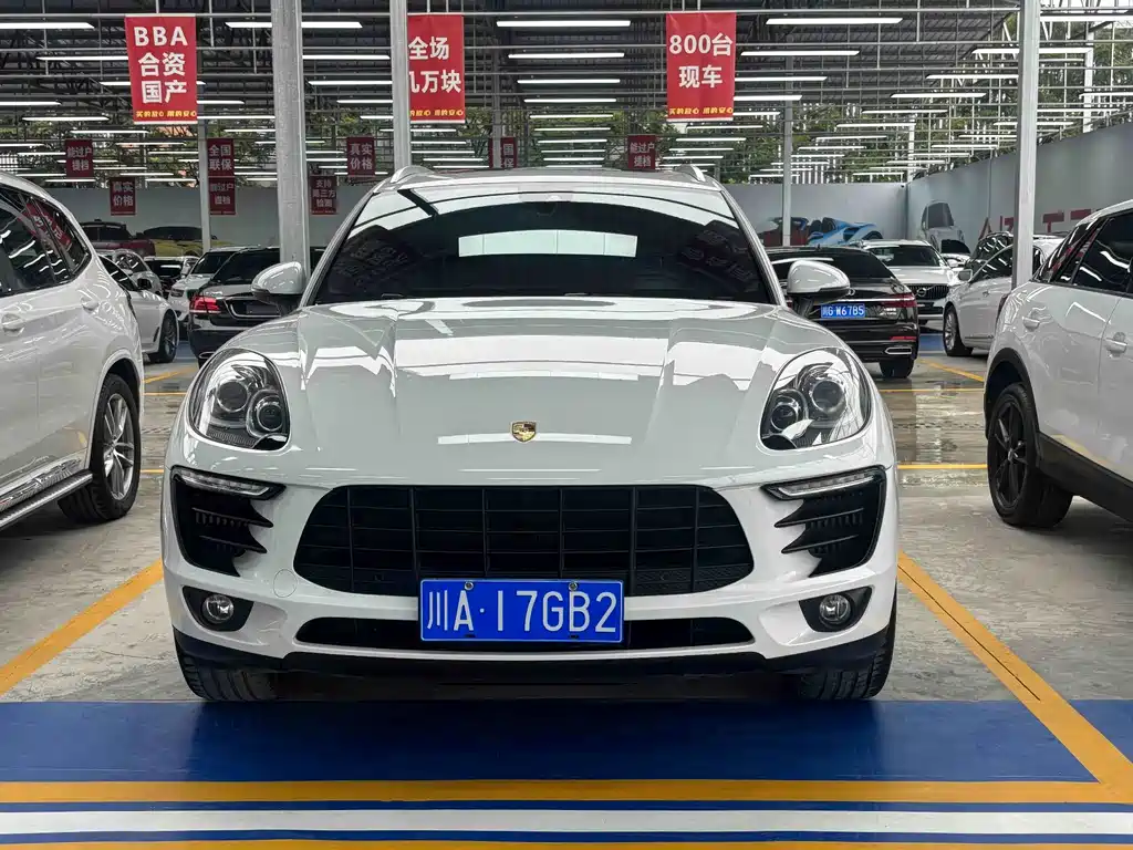 Porsche Macan — миниатюра 2