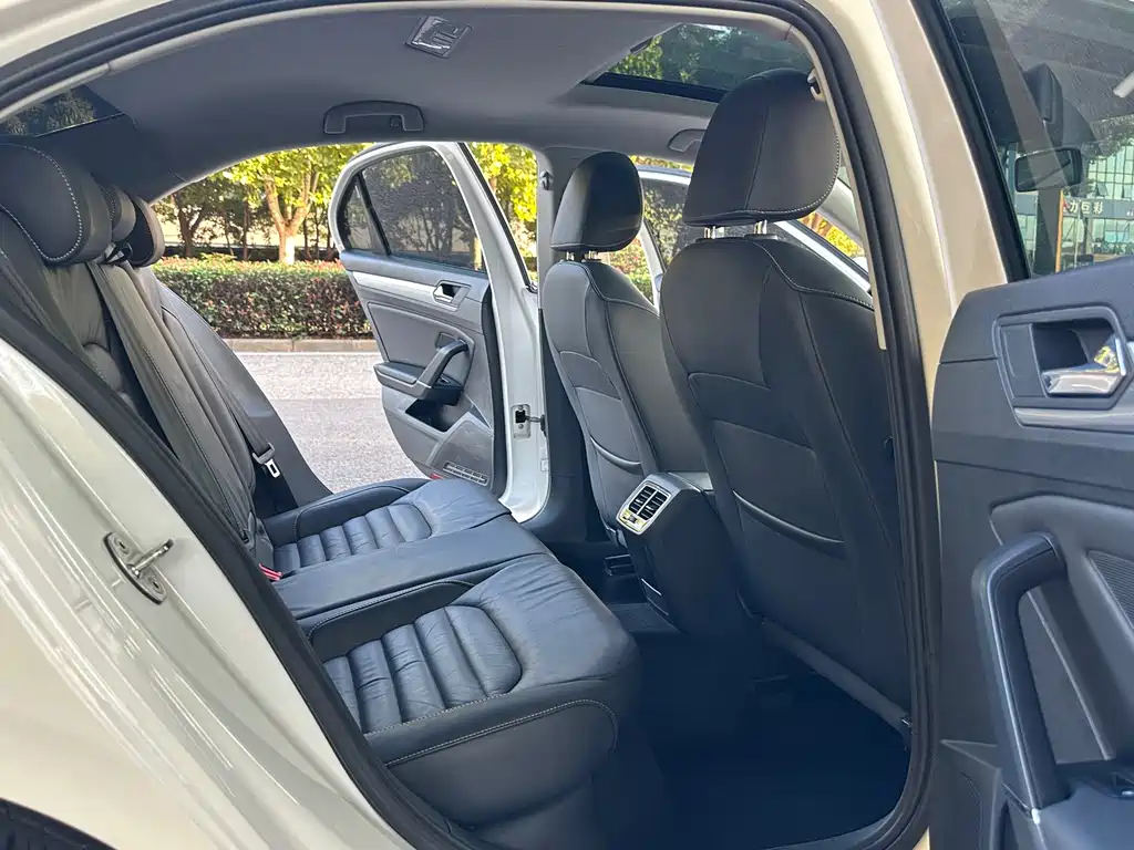 Volkswagen Lamando — миниатюра 11