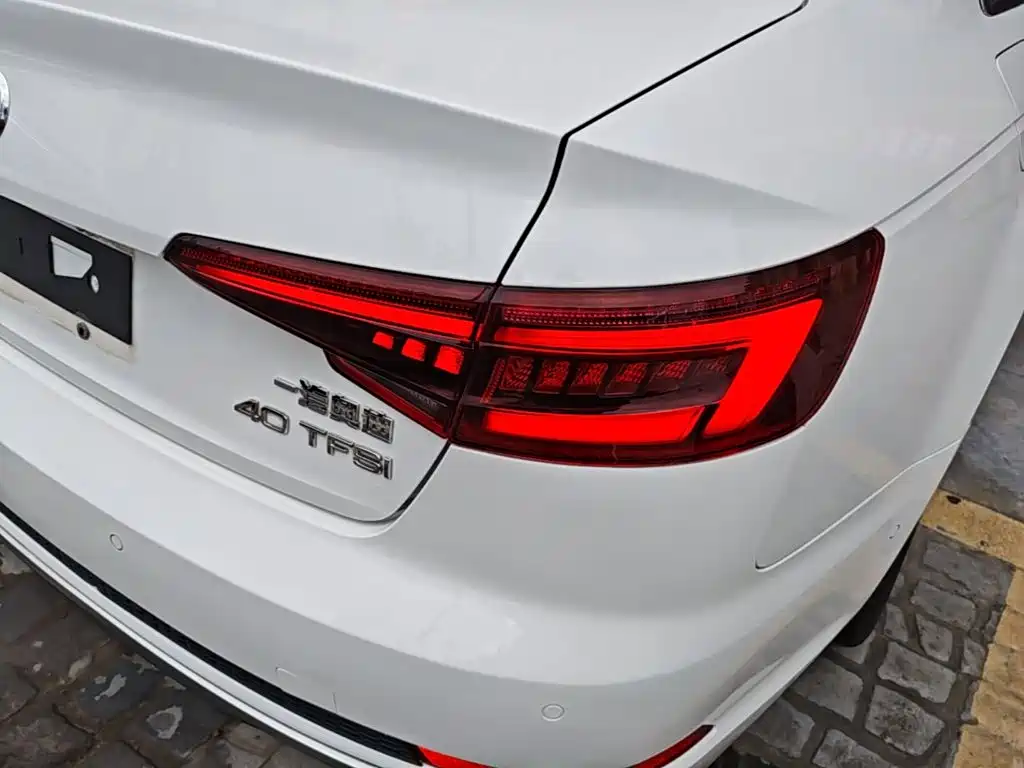 Audi A4L — миниатюра 8