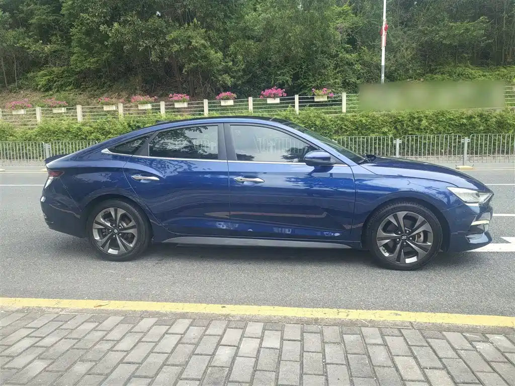 Hyundai Lafesta 2019 280TGDi V