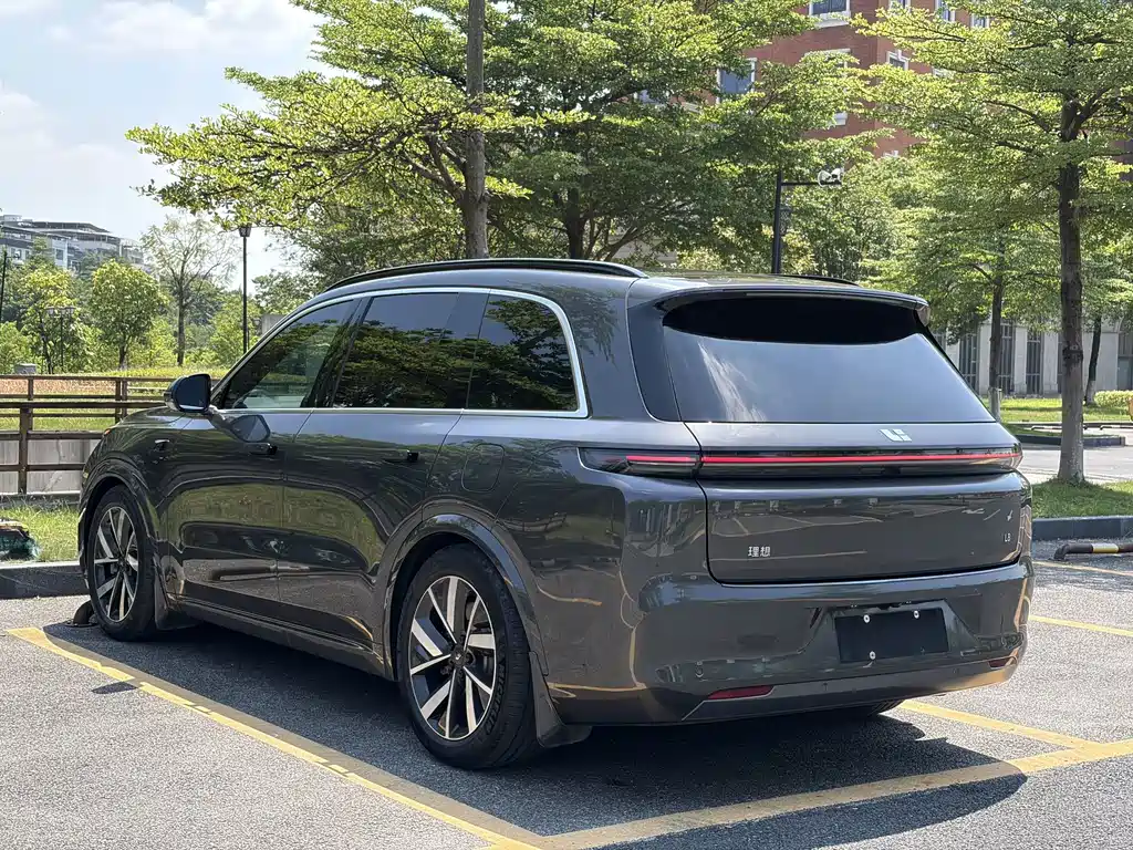 Li Auto Li L8 — миниатюра 4