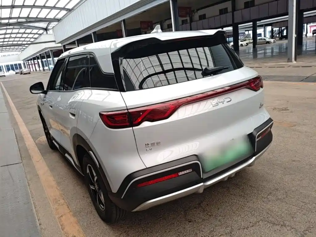 BYD Yuan UP — миниатюра 5