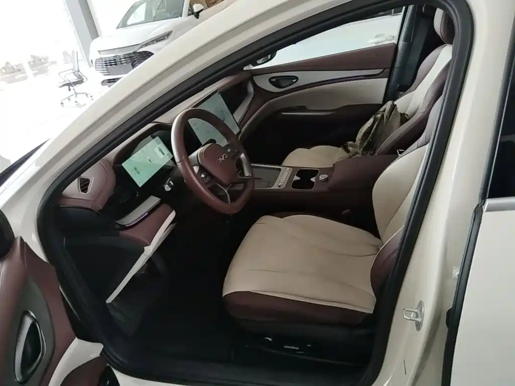 BYD Seal 07 DM-i — миниатюра 15