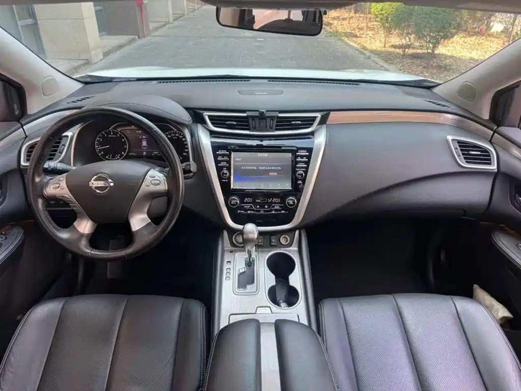 Nissan Murano — миниатюра 9