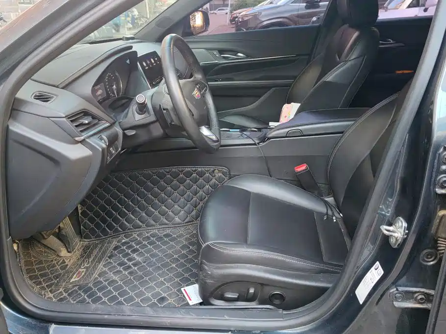 Cadillac CT4 — миниатюра 9