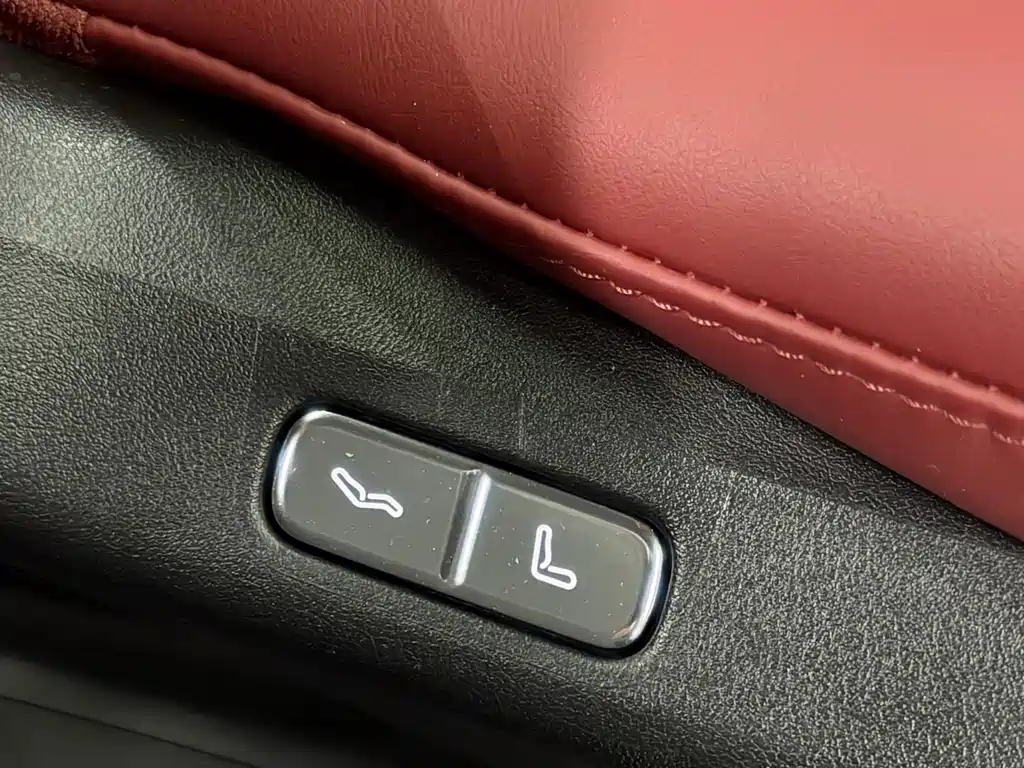AITO AITO M6 — миниатюра 49