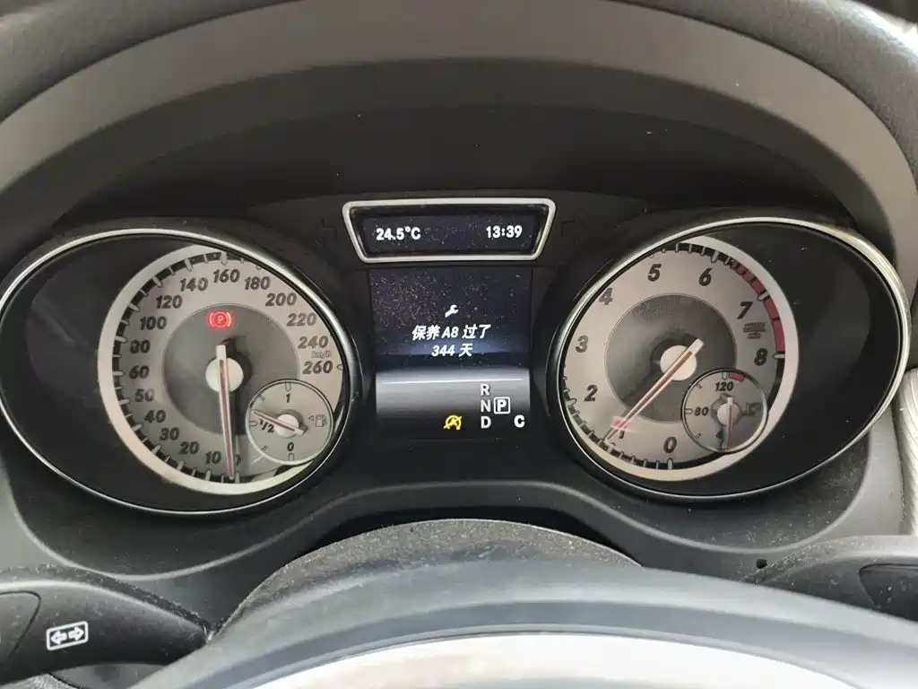 Mercedes-Benz GLA — миниатюра 7