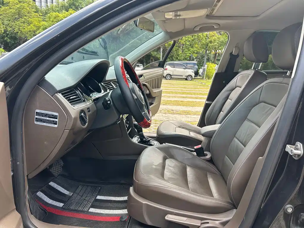 Volkswagen Bora — миниатюра 14