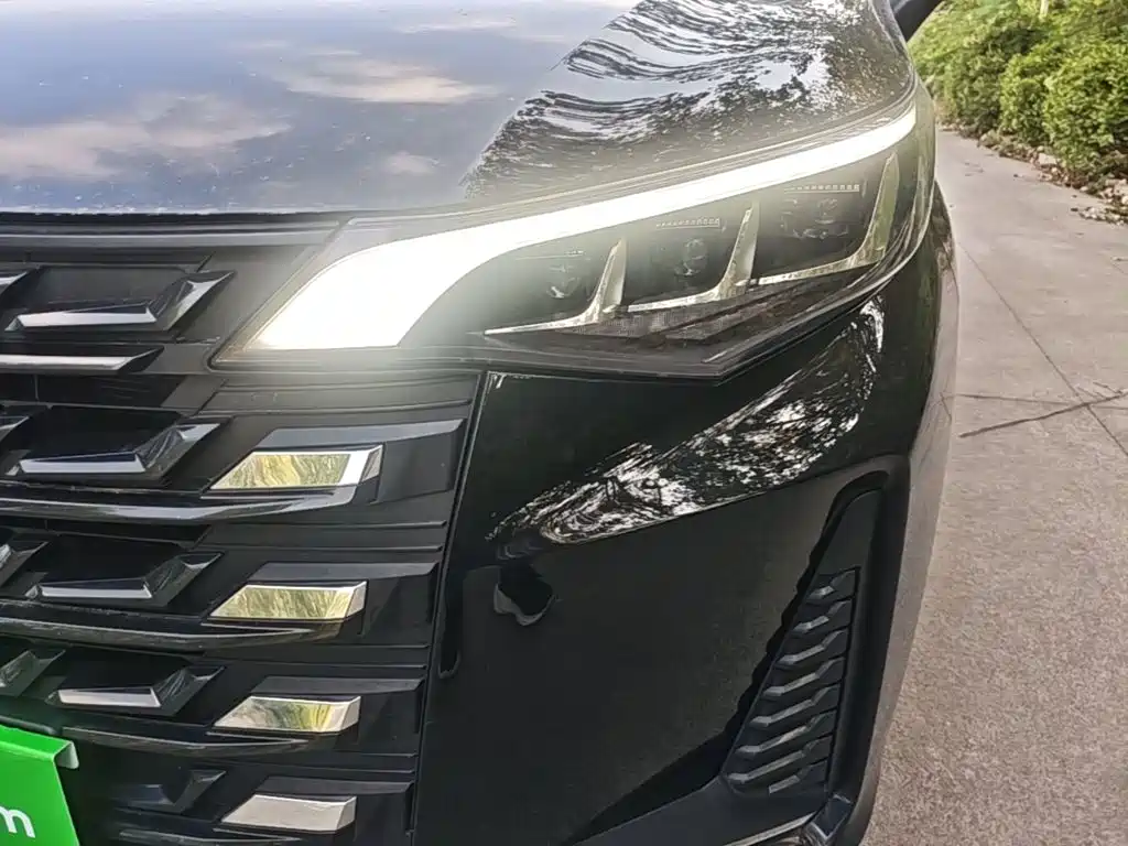 GAC Motor Trumpchi M6 — миниатюра 24