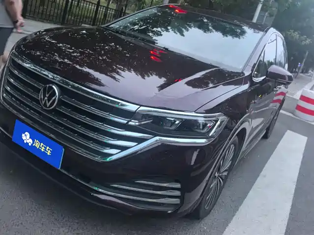 VOLKSWAGEN WEIRAN 2022