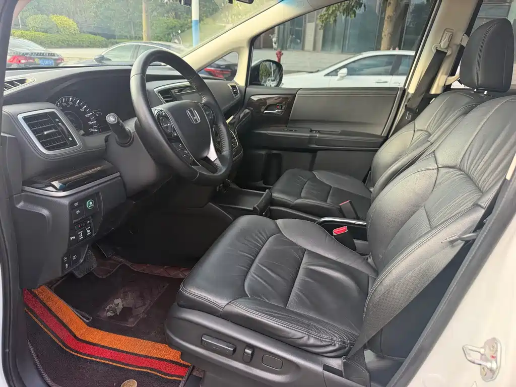 Honda Odyssey — миниатюра 5