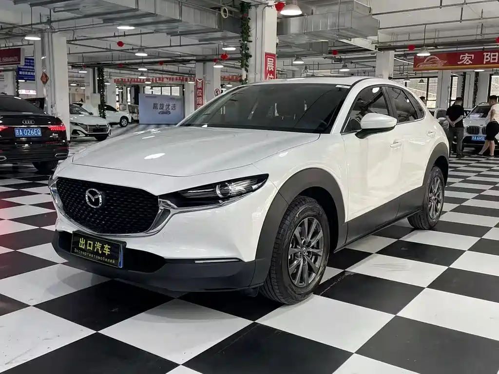 Купить Mazda CX-30