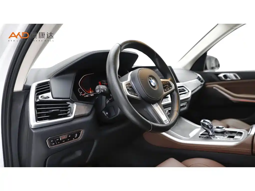 BMW X5 2020 xDrive40i M Sport