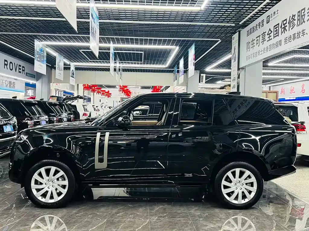 Land Rover Range Rover — миниатюра 3