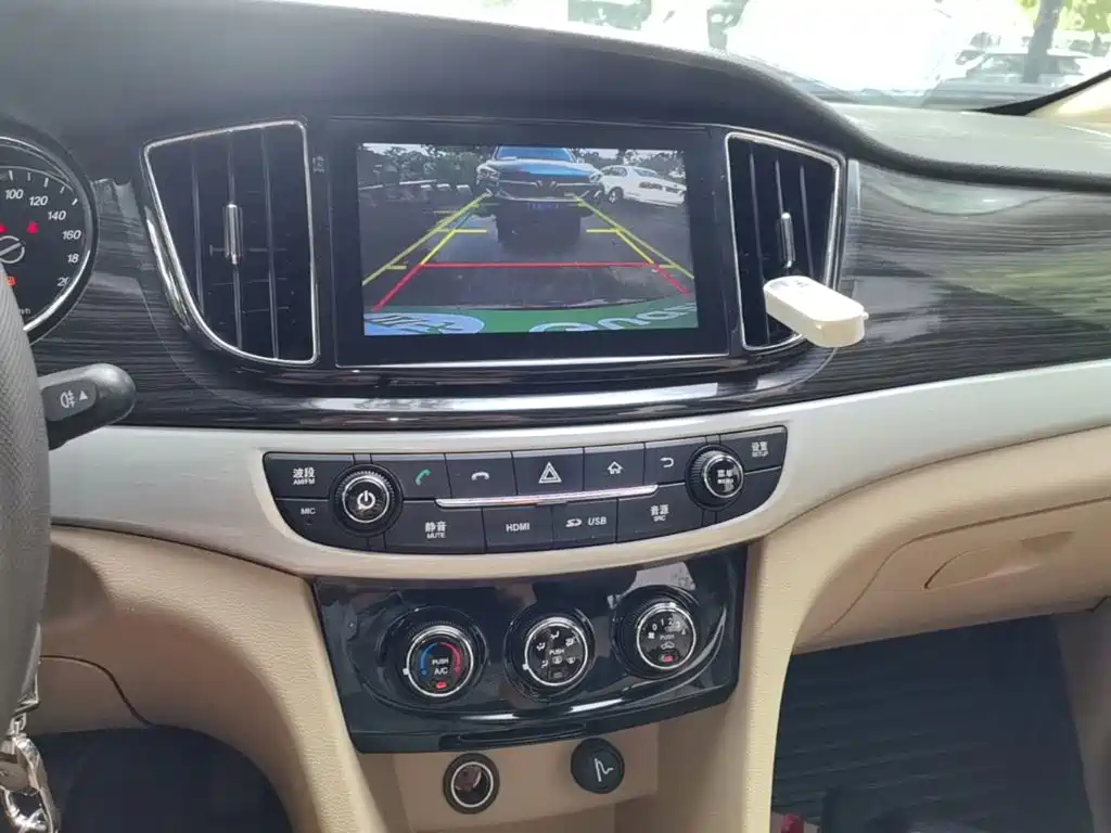 Baojun 730 — миниатюра 13