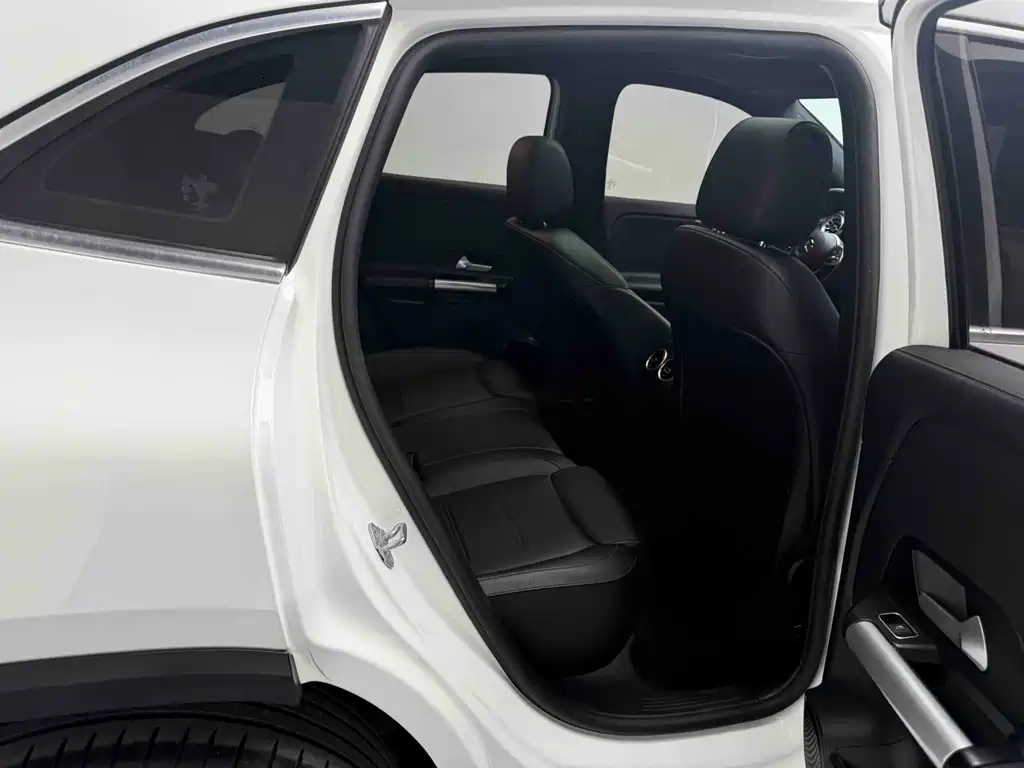 Mercedes-Benz GLA 2022 — фото 5