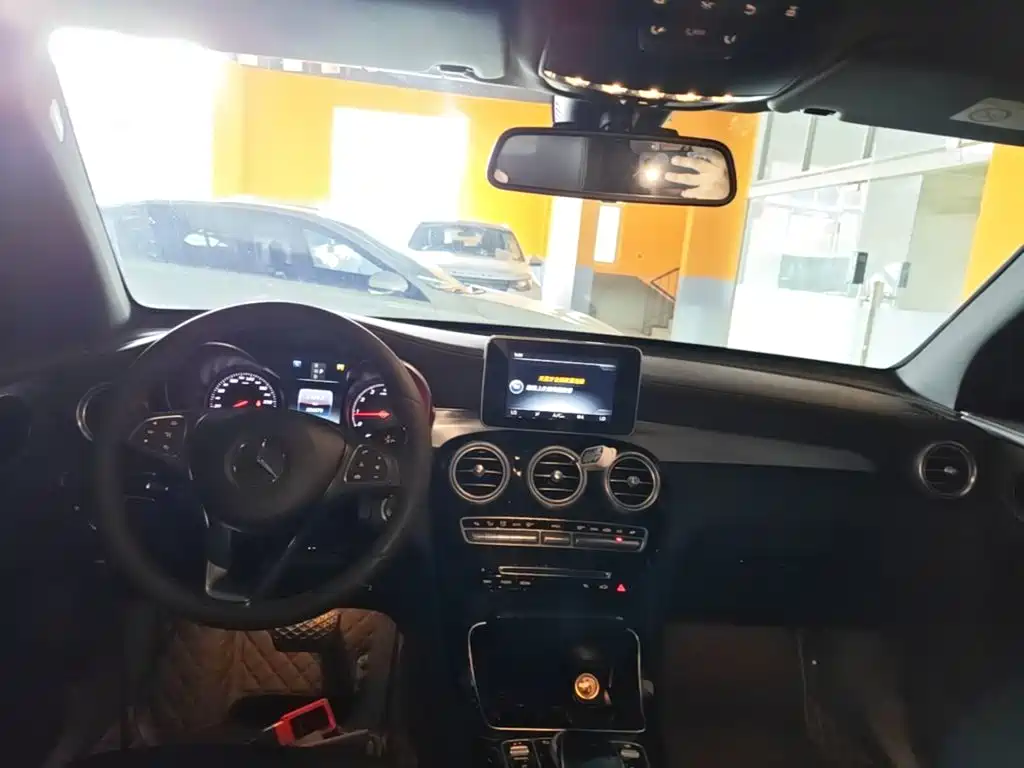 Mercedes-Benz GLC — миниатюра 13
