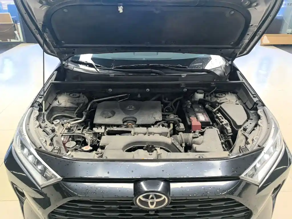 Toyota RAV4 — миниатюра 20