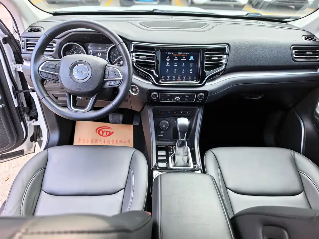 Jeep Grand Commander — миниатюра 13