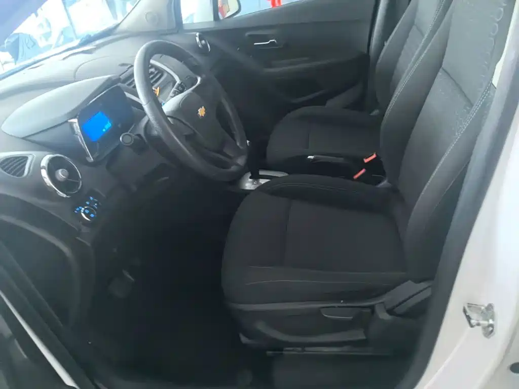 Chevrolet Trax — миниатюра 15