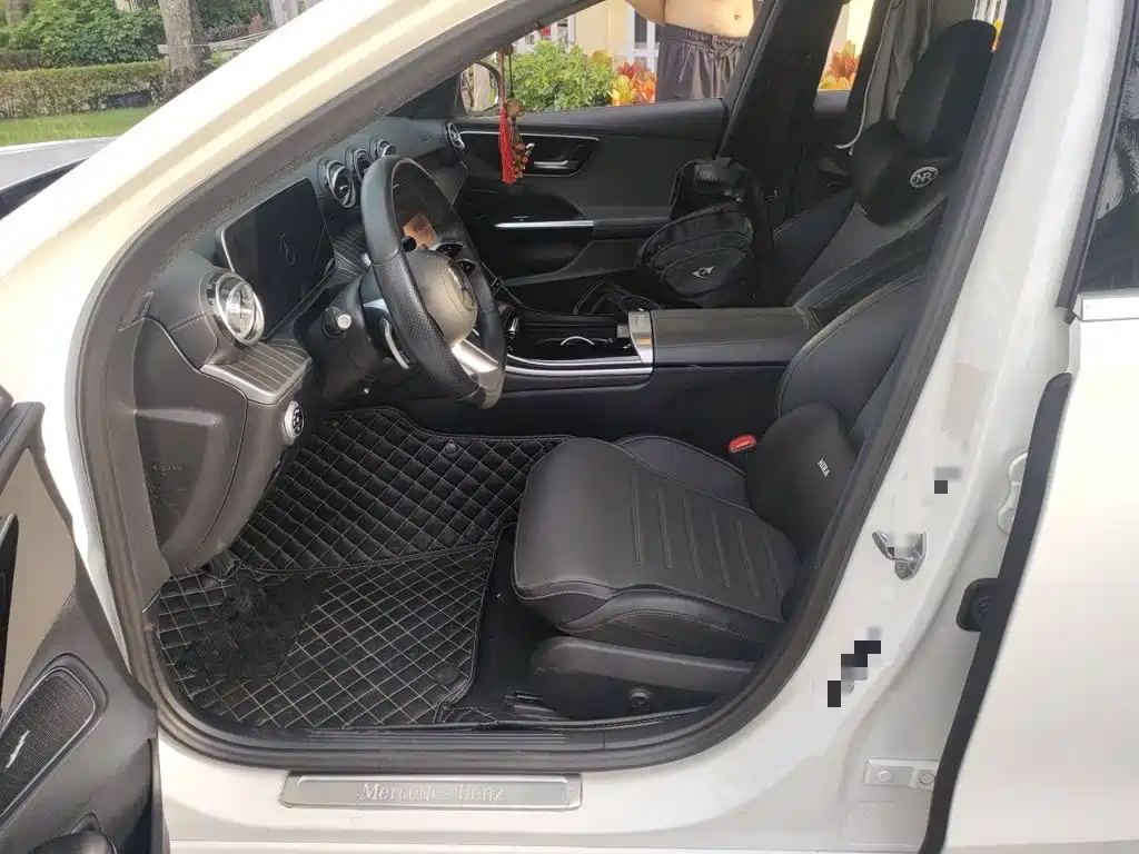 Mercedes-Benz C-Class — миниатюра 17
