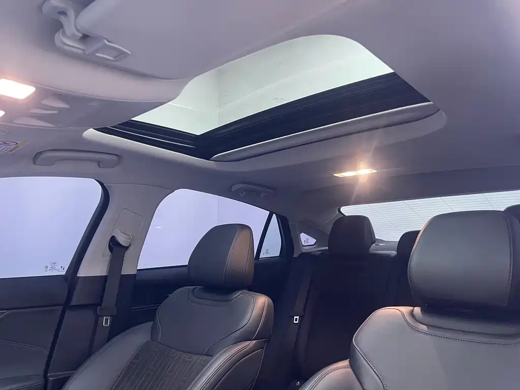 Ford Mondeo — миниатюра 21
