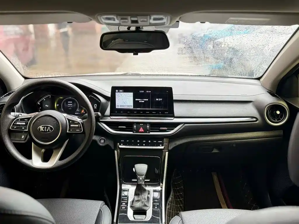 Kia K3 — миниатюра 10