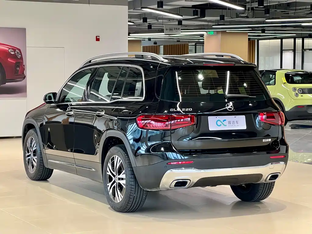 Mercedes-Benz GLB 2024 GLB 220
