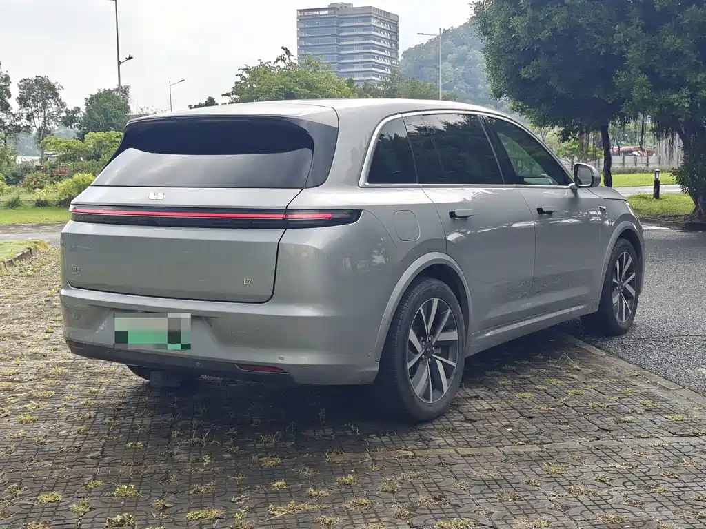 Li Auto Li L7 — миниатюра 2