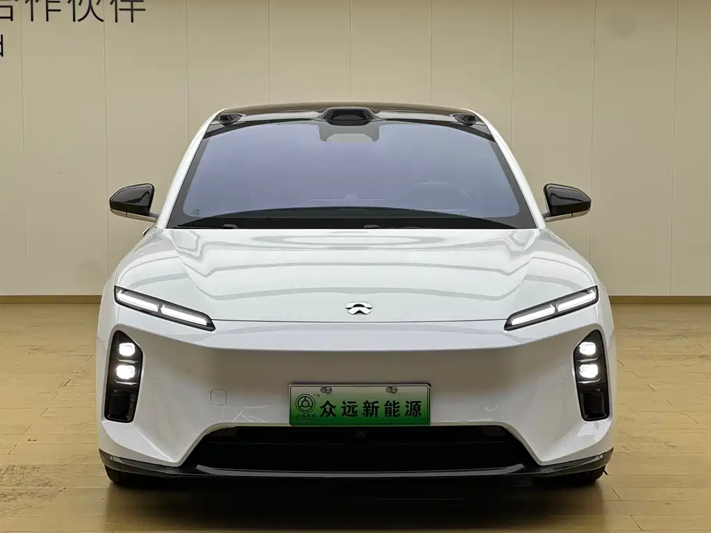 NIO ET5 — миниатюра 3