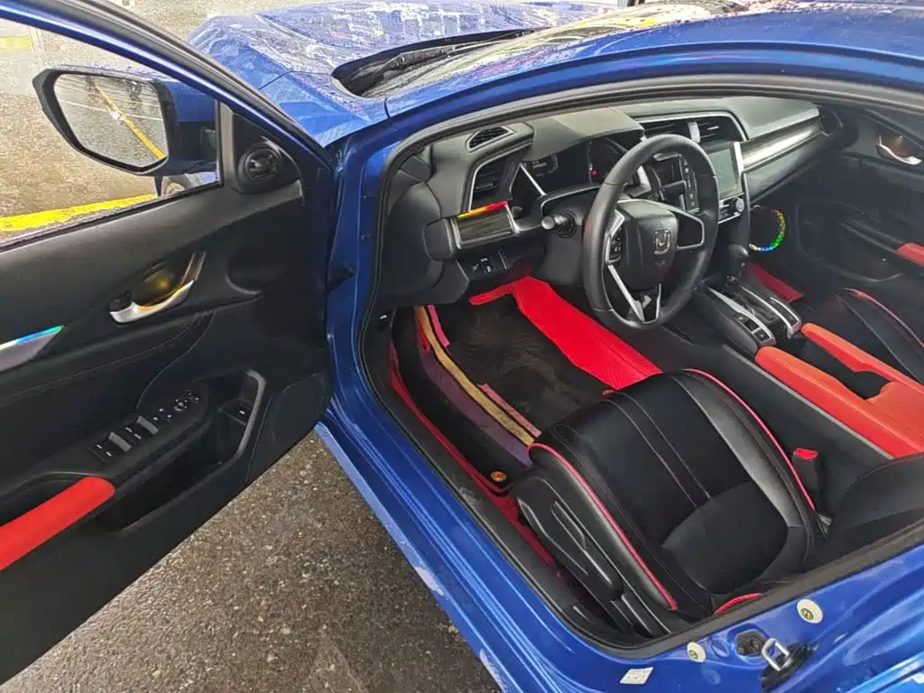 Honda Civic — миниатюра 16