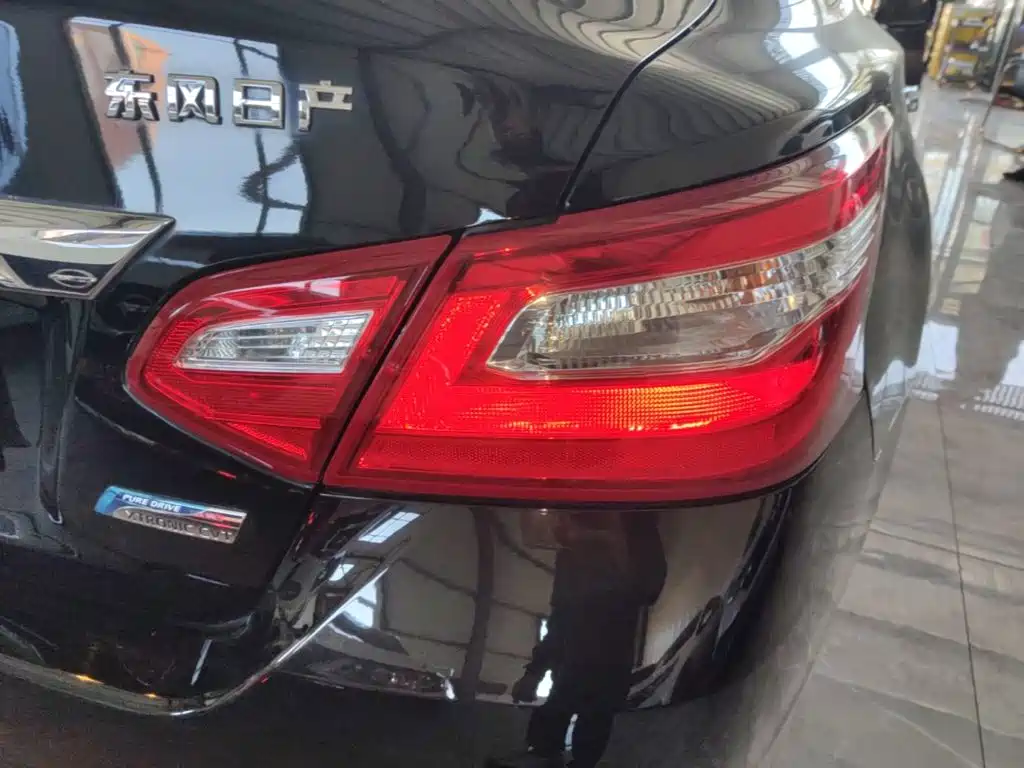 Nissan Teana — миниатюра 8