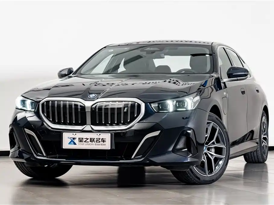 BMW I5