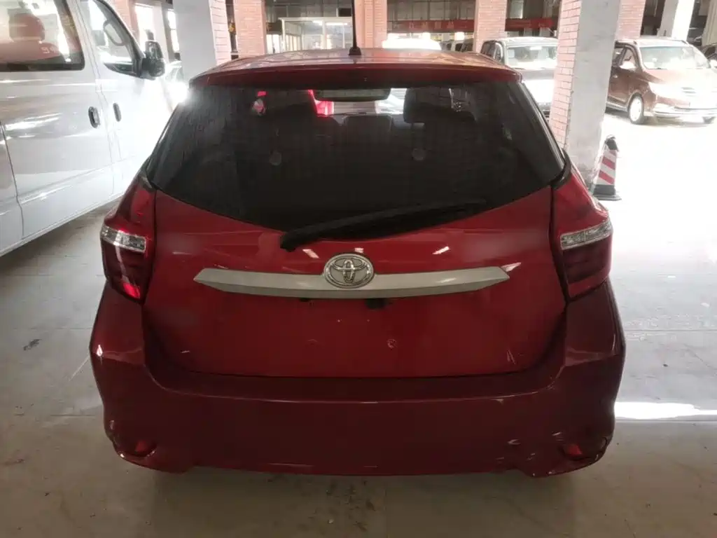 Toyota Vios FS — миниатюра 6