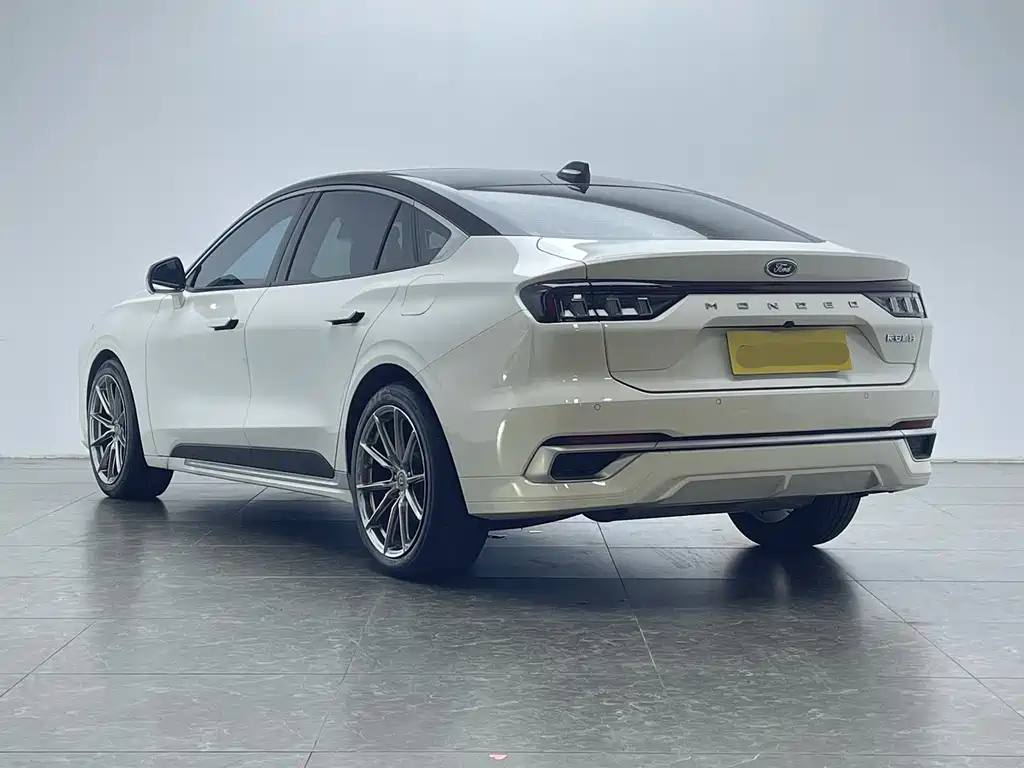 Ford Mondeo — миниатюра 4