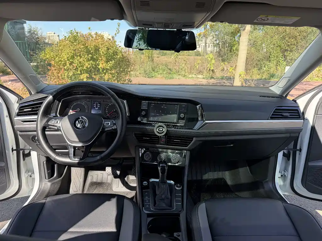 Volkswagen Sagitar — миниатюра 22