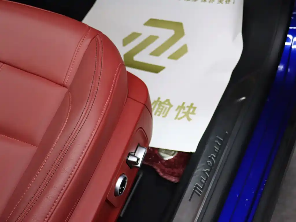 Maserati Levante — миниатюра 17
