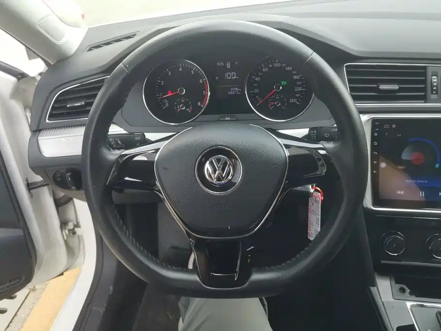 Volkswagen Lamando — миниатюра 15