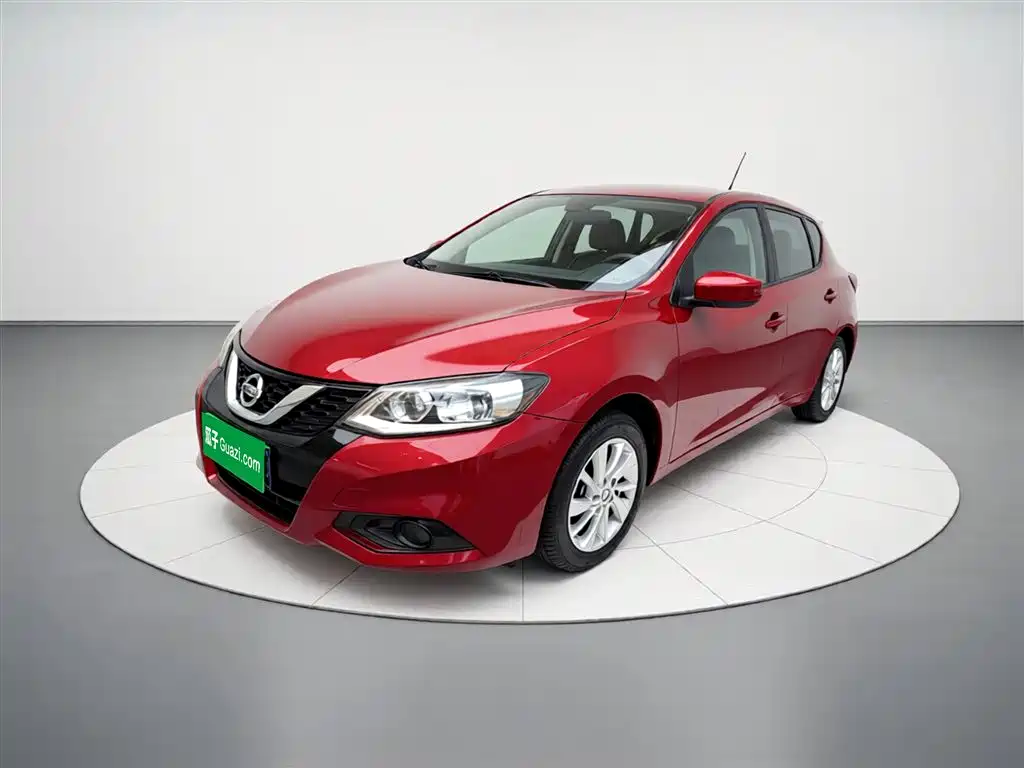 Nissan Tiida 2017