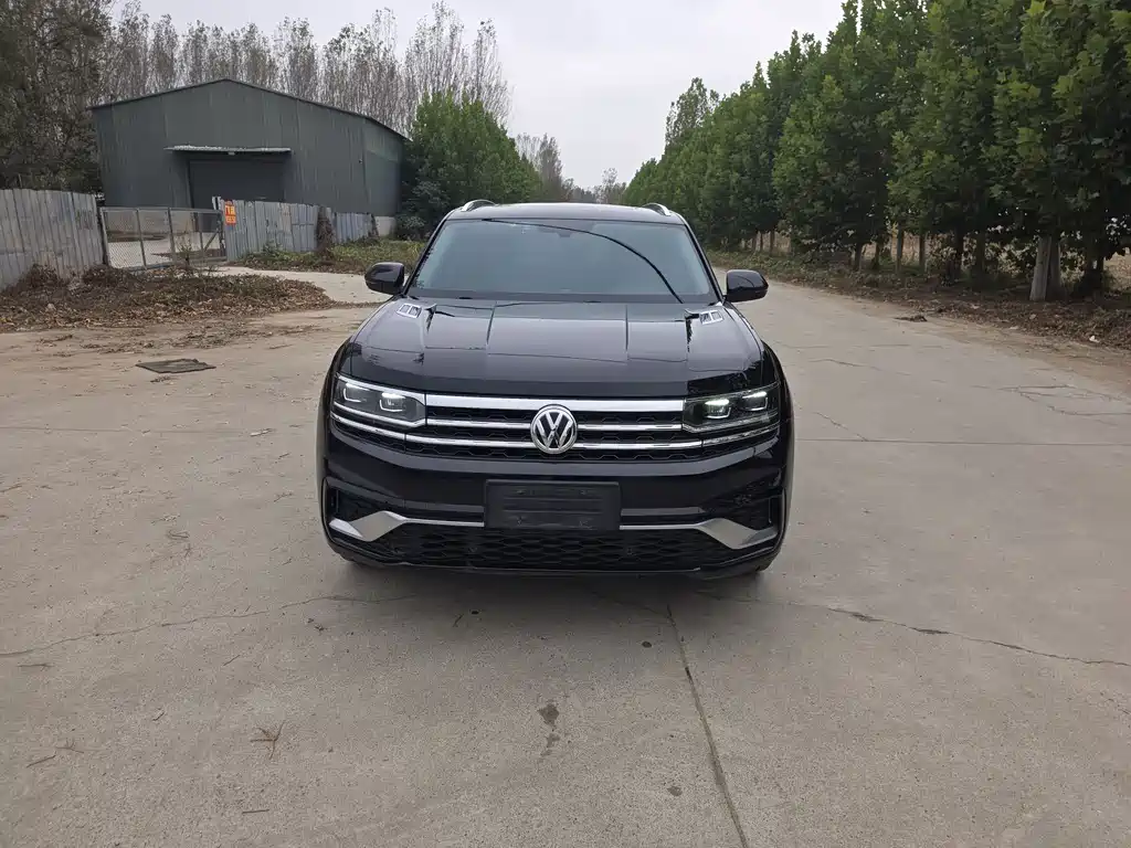 Volkswagen Teramont — миниатюра 2